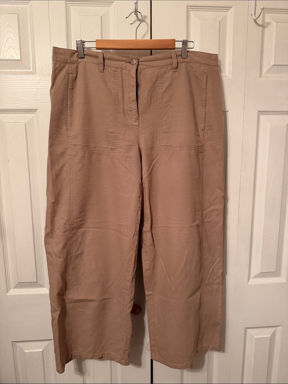 Women's Wide-Leg Utility Pants in Taupe